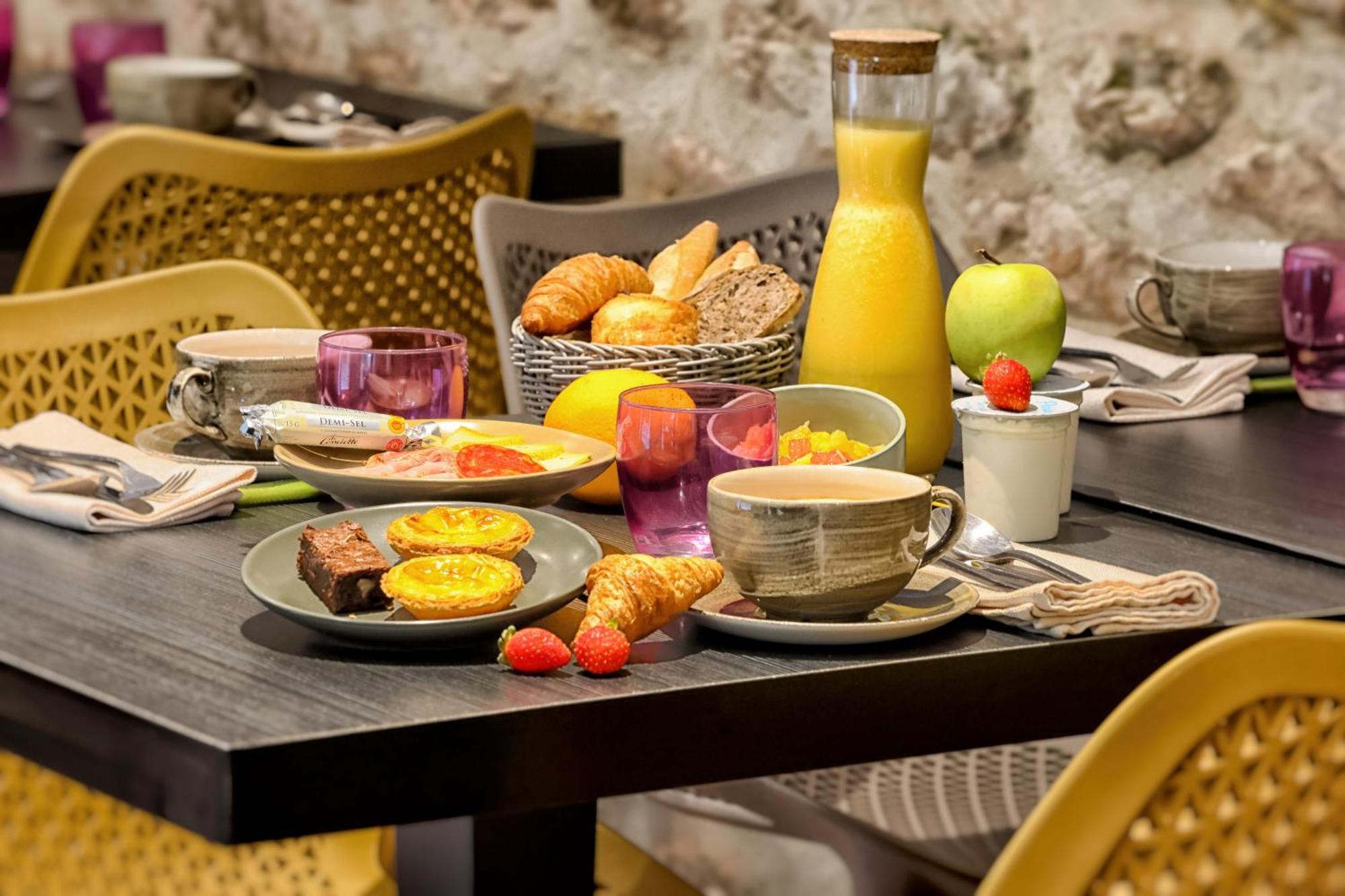 Boutique-Hotel Restaurant L'Atelier D'Epicure Logis Castels Luaran gambar