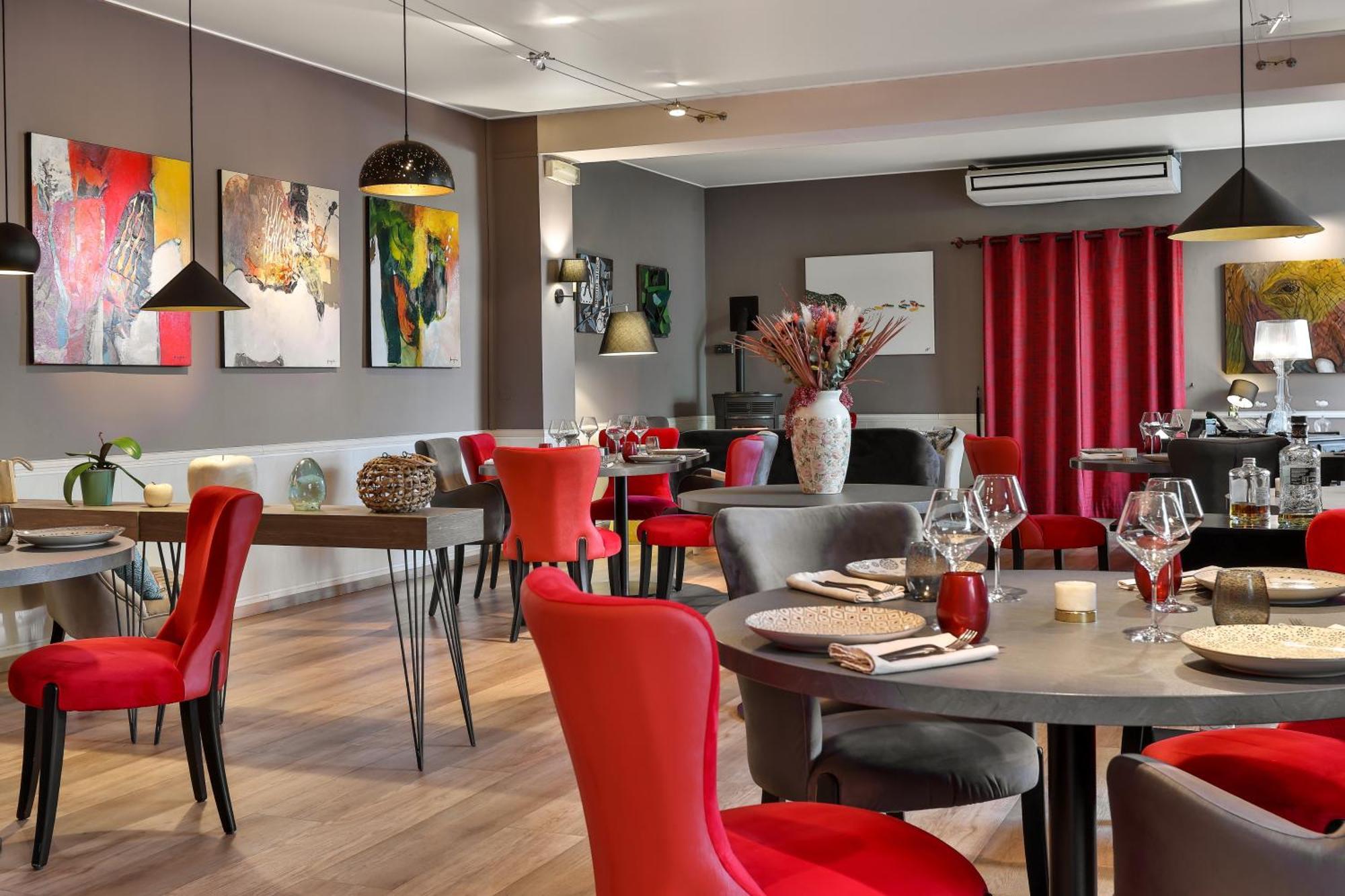 Boutique-Hotel Restaurant L'Atelier D'Epicure Logis Castels Luaran gambar