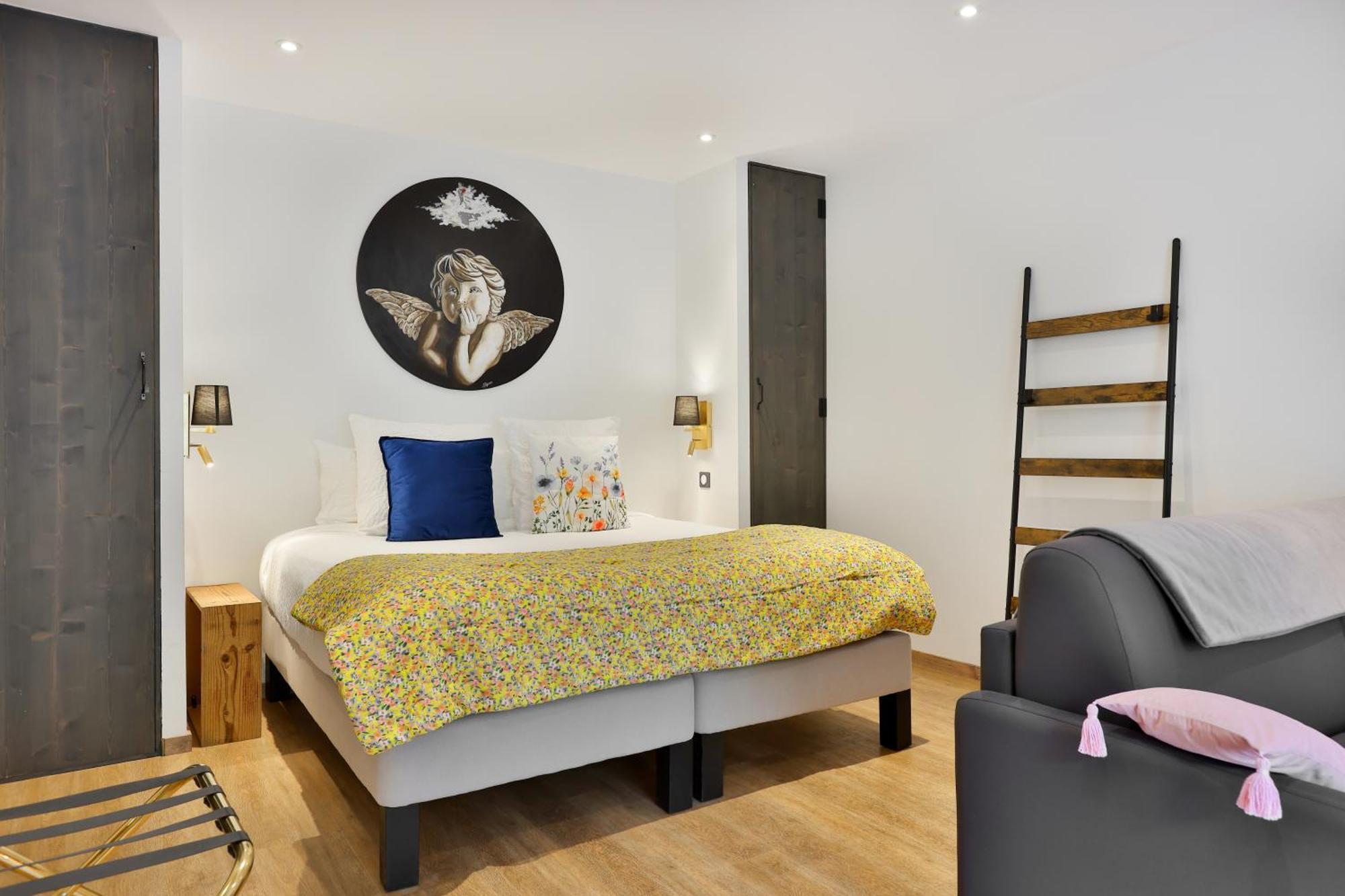 Boutique-Hotel Restaurant L'Atelier D'Epicure Logis Castels Luaran gambar